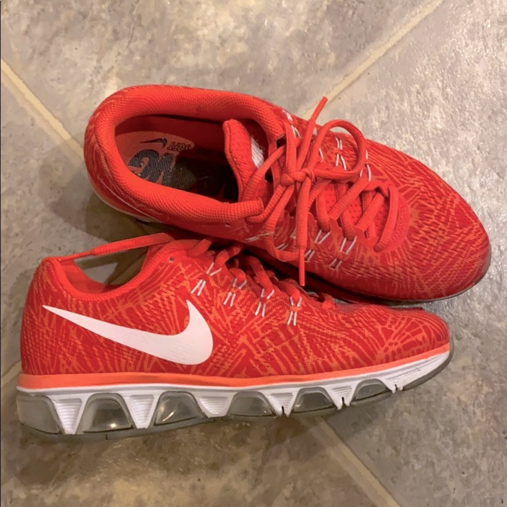 Nike Tailwind running sneakers size 7.5